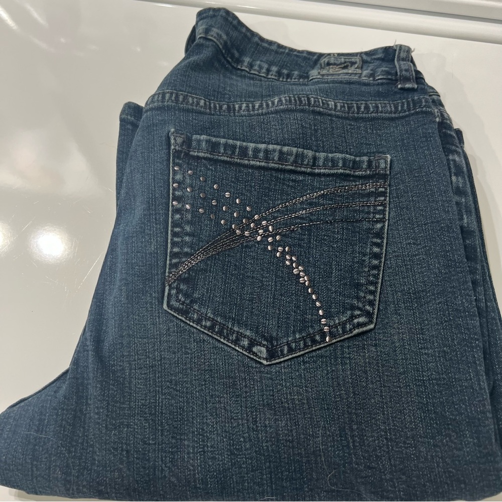 Jag Dark Wash Jeans Wm 10 with Studded Back Pocket Straight Leg Stretch